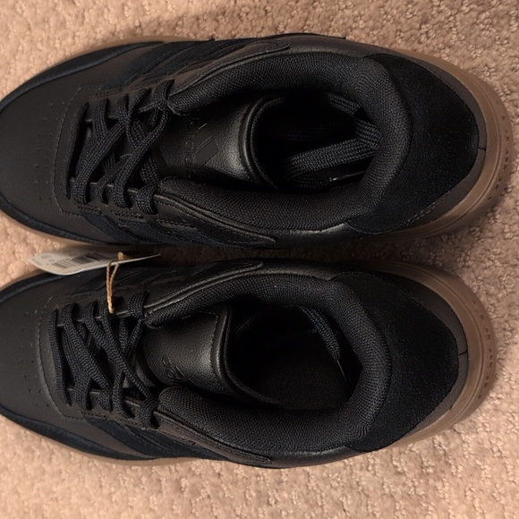 Adidas Courtblock Black Tennis Sneakers NWT in Mens 7 - Picture 10 of 11